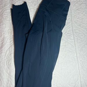Navy Lululmon Leggings with pockets